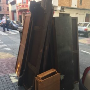 Cs de Vila-real urge reforzar la recogida de voluminosos