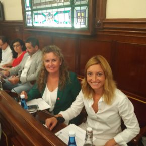 Ciudadanos consigue por unanimidad instar al Consell a estudiar la forma de incorporar vestuario específico para los pacientes de oncología pediátrica Ciudadanos consigue por unanimidad instar al Consell a estudiar la forma de incorporar vestuario específico para los pacientes de oncología pediátrica