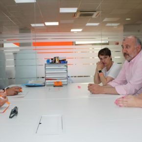 Marín-Buck estudiará la composición del Consell Rector del Patronato de Fiestas dando voz y voto a la Presidencia de la Junta Marín-Buck estudiará la composición del Consell Rector del Patronato de Fiestas dando voz y voto a la Presidencia de la Junta